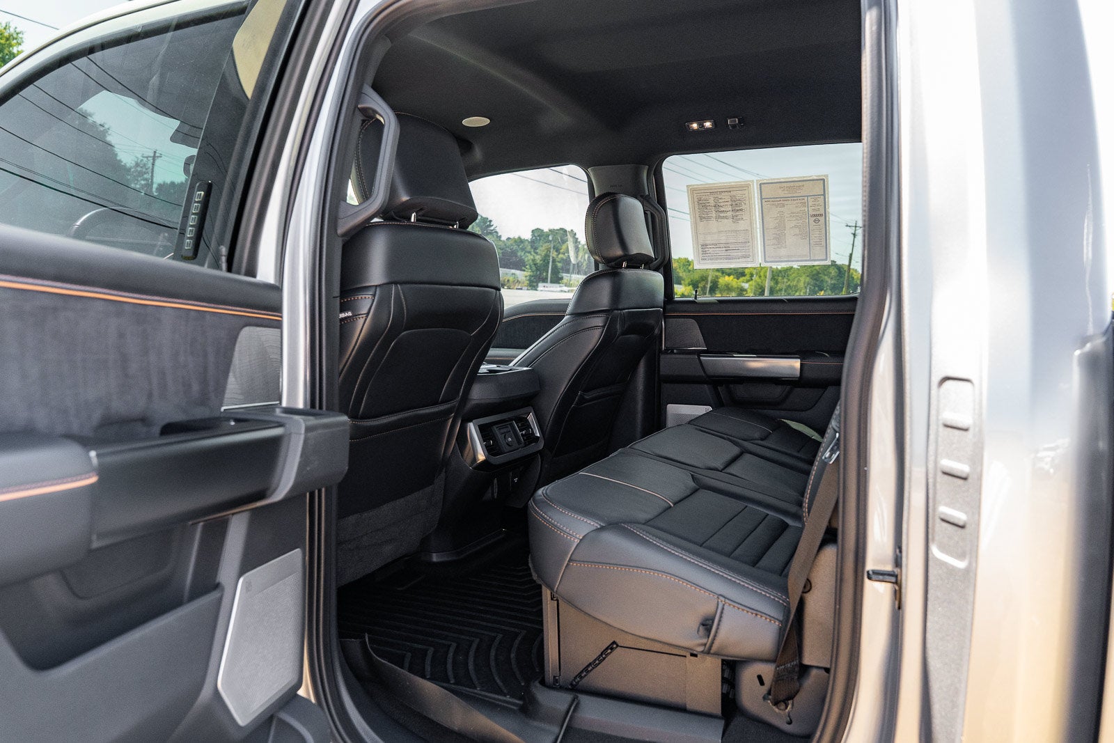 2024 Ford F-450SD Platinum DRW