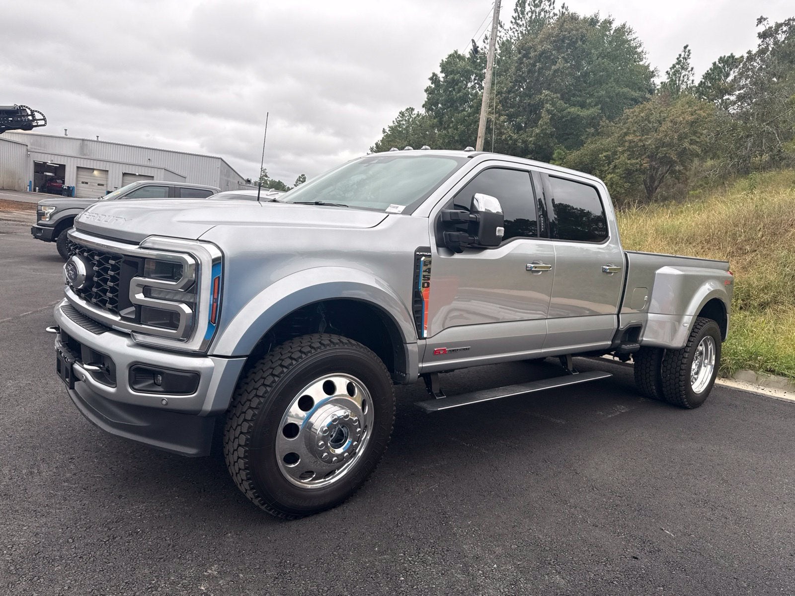 2024 Ford F-450SD Platinum DRW
