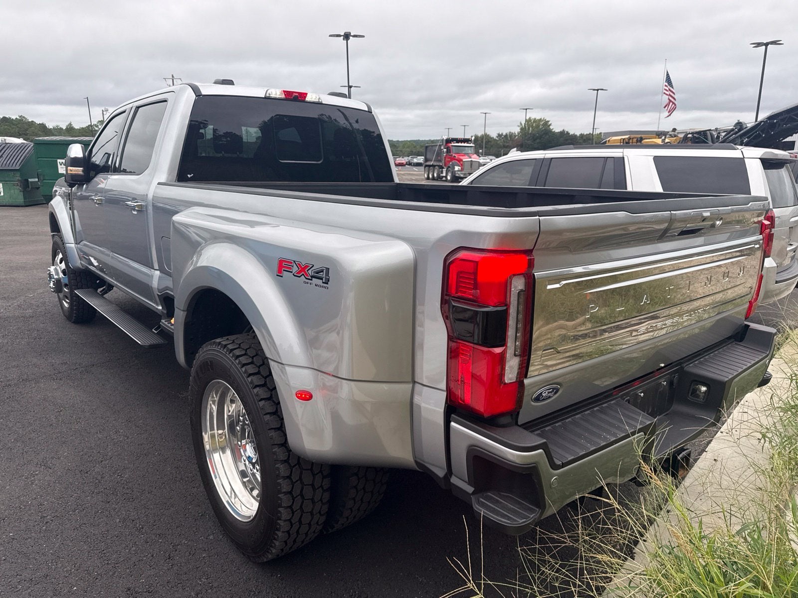 2024 Ford F-450SD Platinum DRW