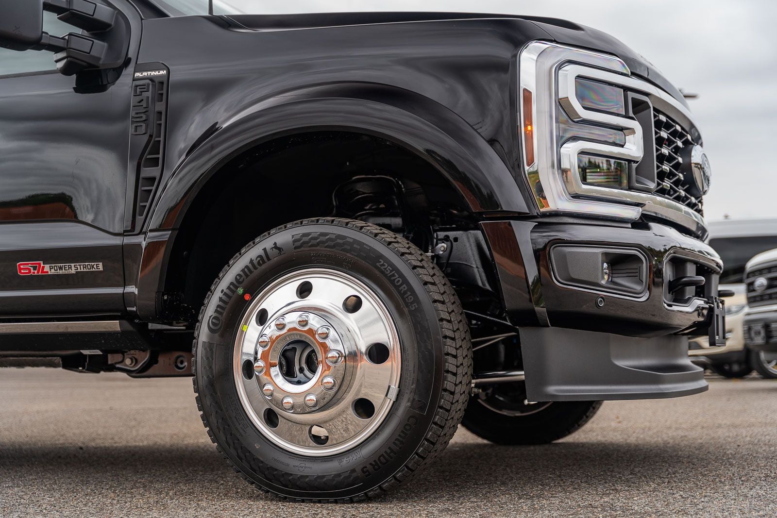2026 Ford F-450SD Platinum DRW