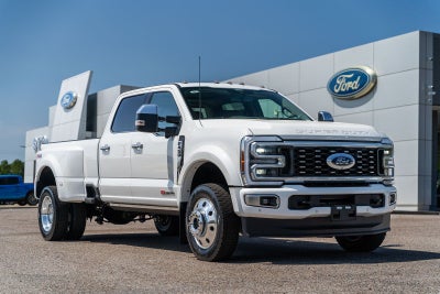 2026 Ford F-450SD Platinum DRW