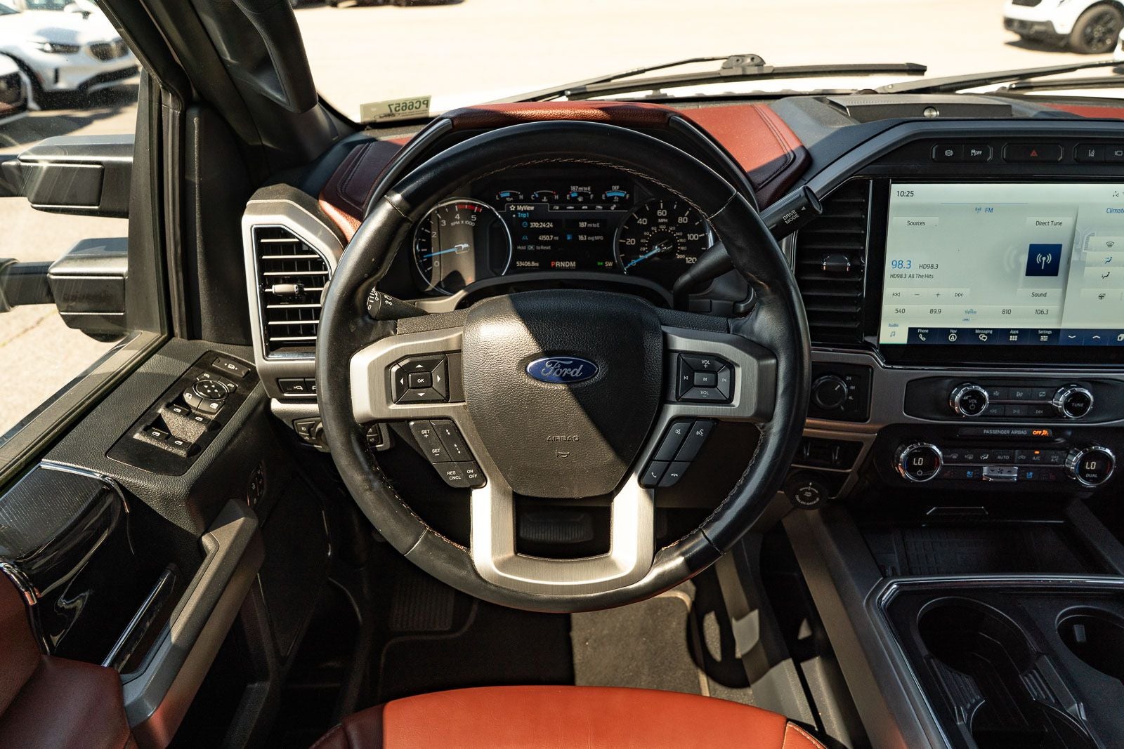 2022 Ford F-450SD Platinum DRW