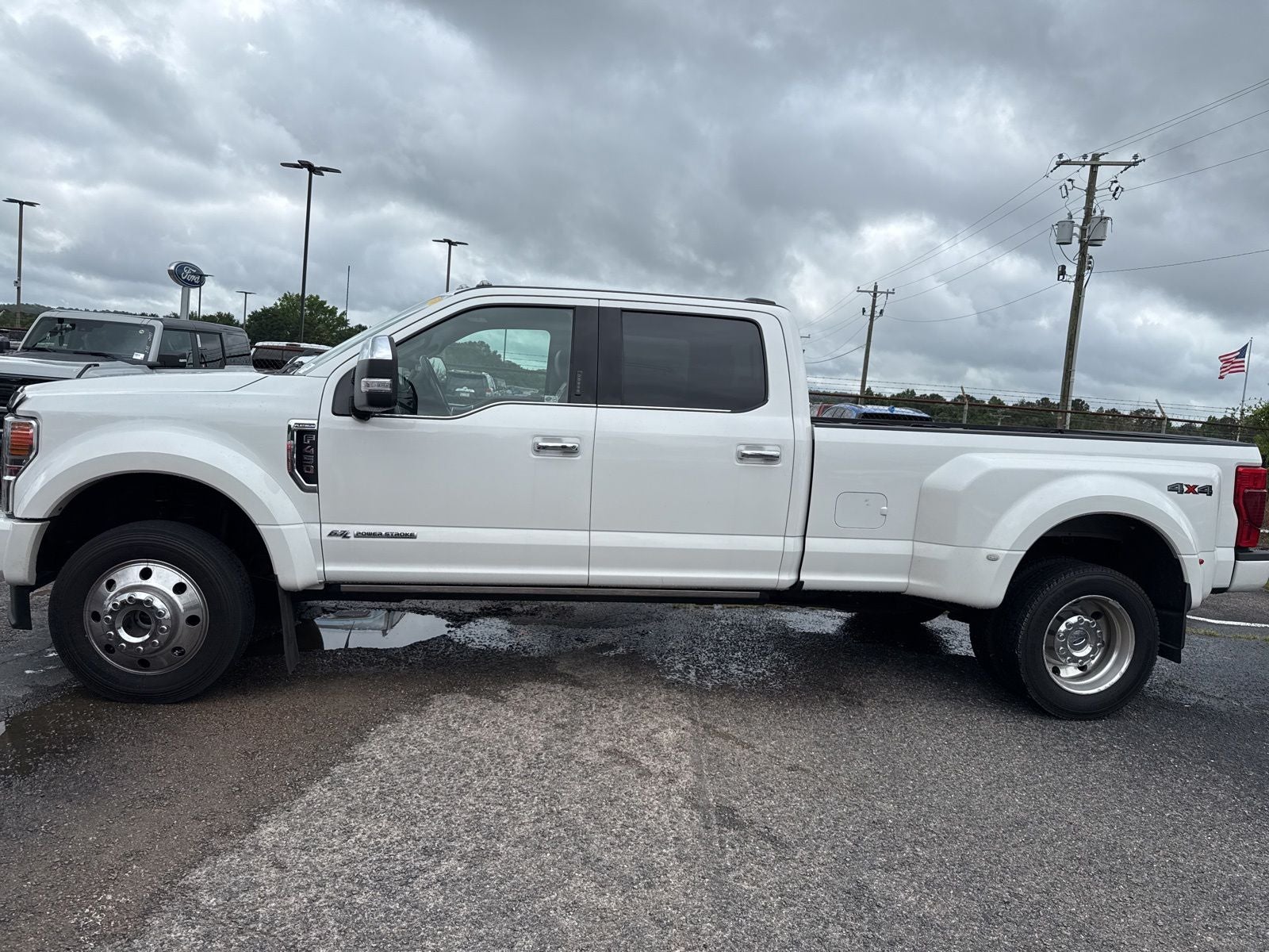 2022 Ford F-450SD Platinum DRW