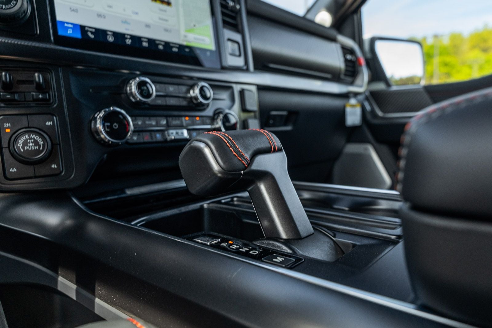 2026 Ford F-150 Raptor 37