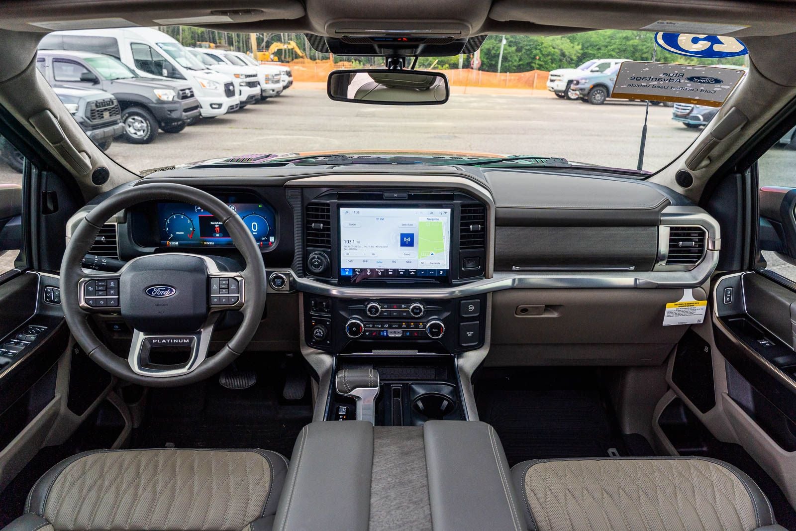 2025 Ford F-150 Platinum