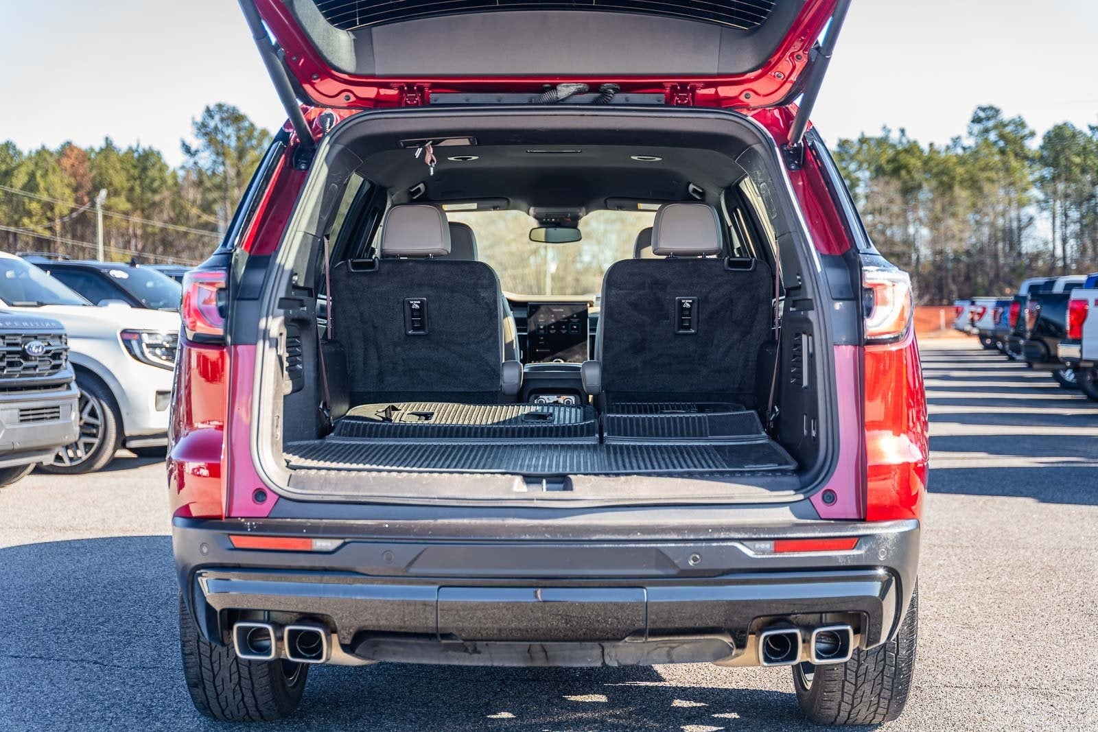 2024 GMC Acadia Elevation