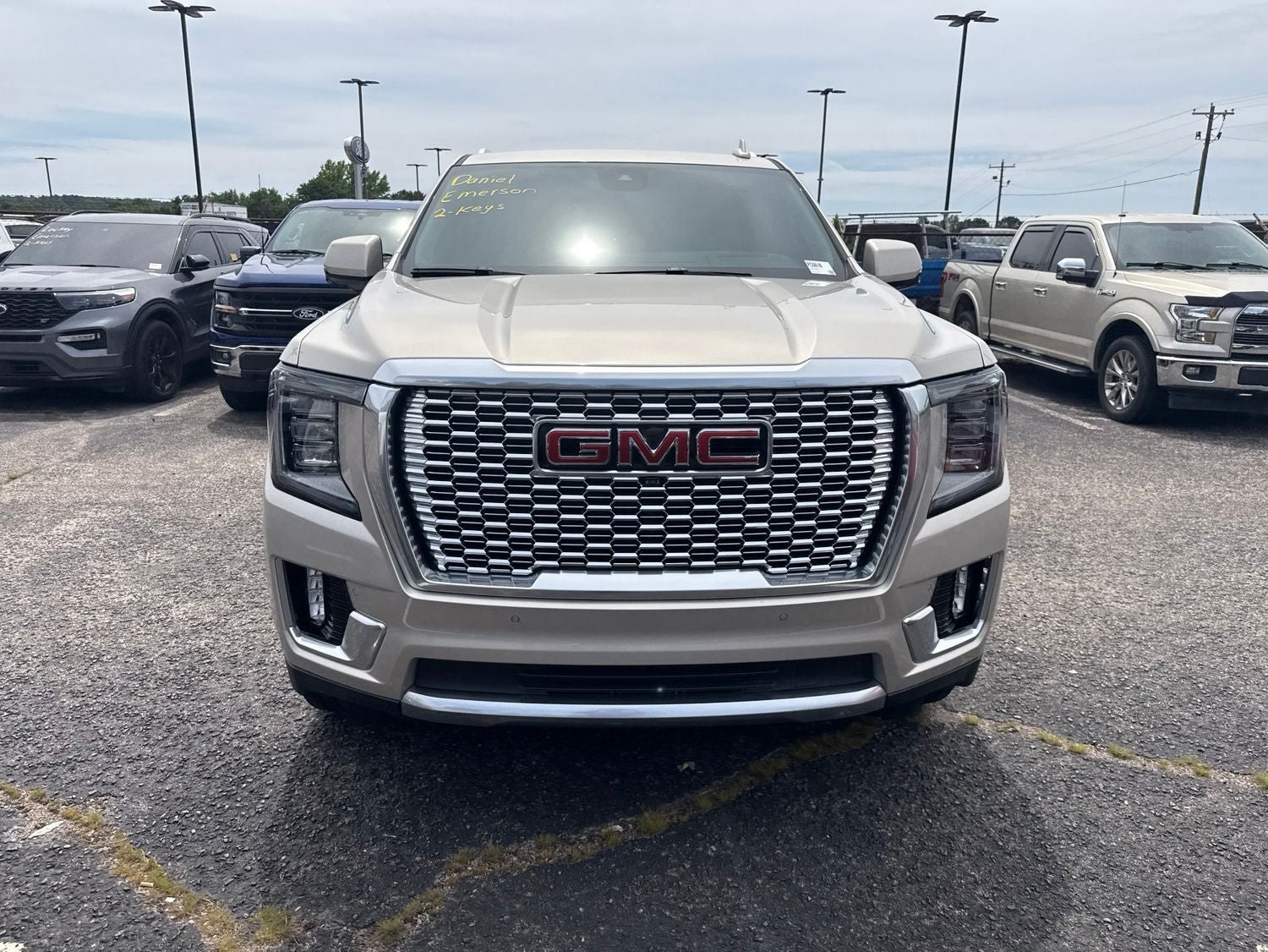 2023 GMC Yukon Denali