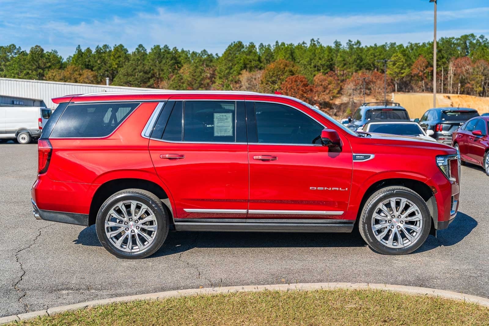 2023 GMC Yukon Denali