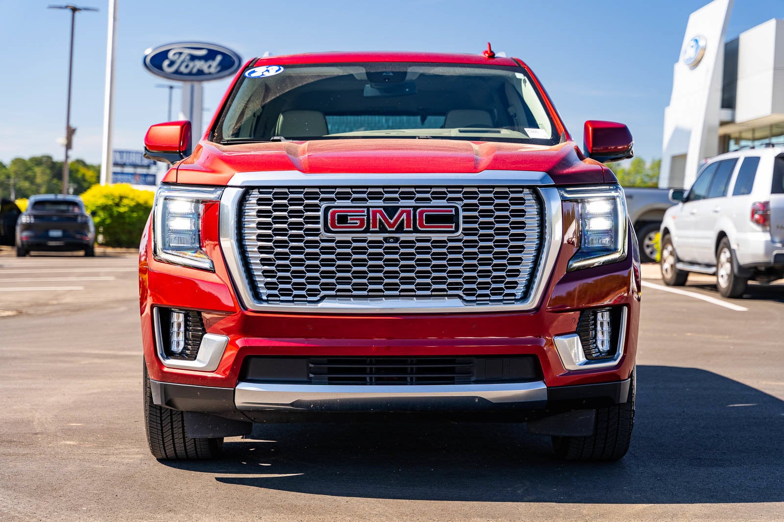 2023 GMC Yukon Denali
