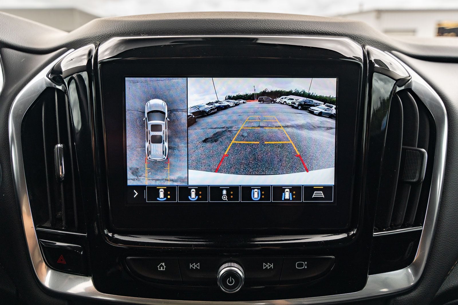 2021 Chevrolet Traverse RS