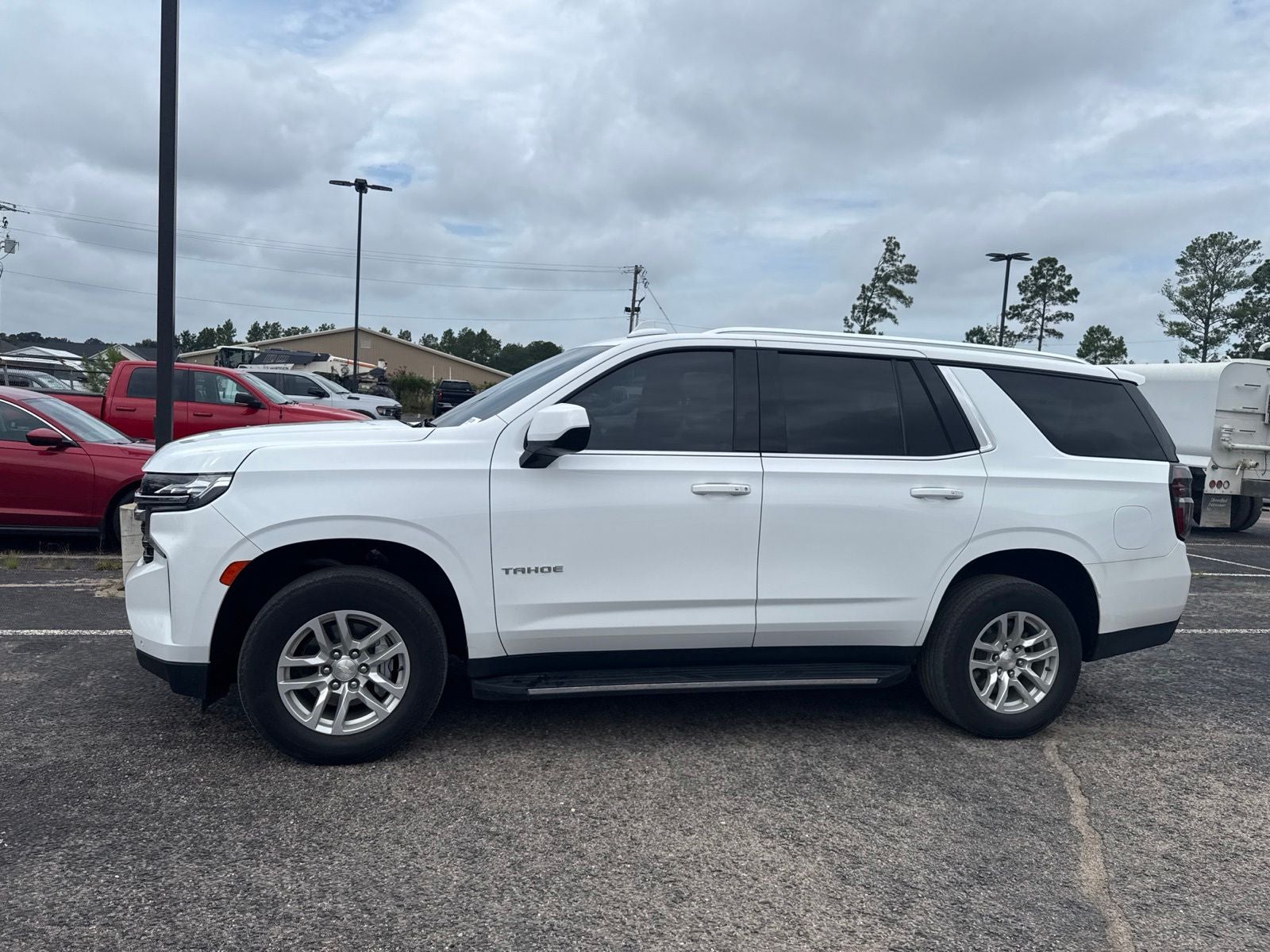 2023 Chevrolet Tahoe LS