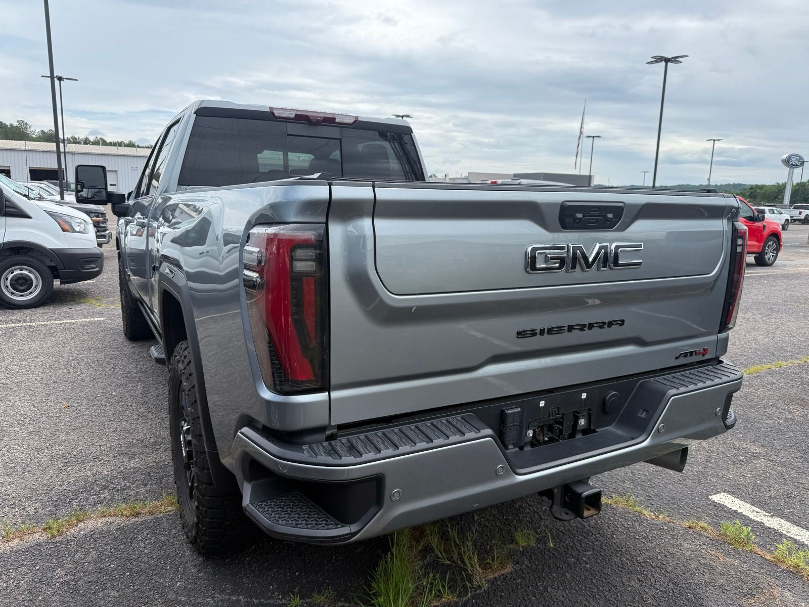 2024 GMC Sierra 2500HD AT4