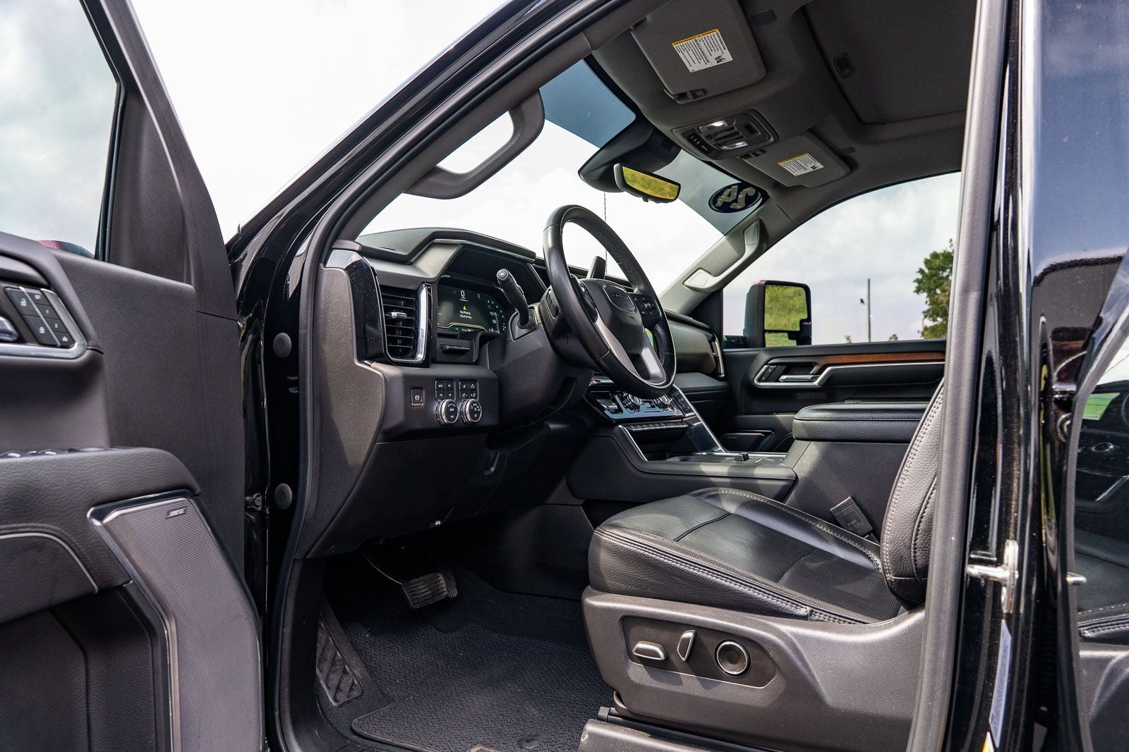 2024 GMC Sierra 2500HD Denali