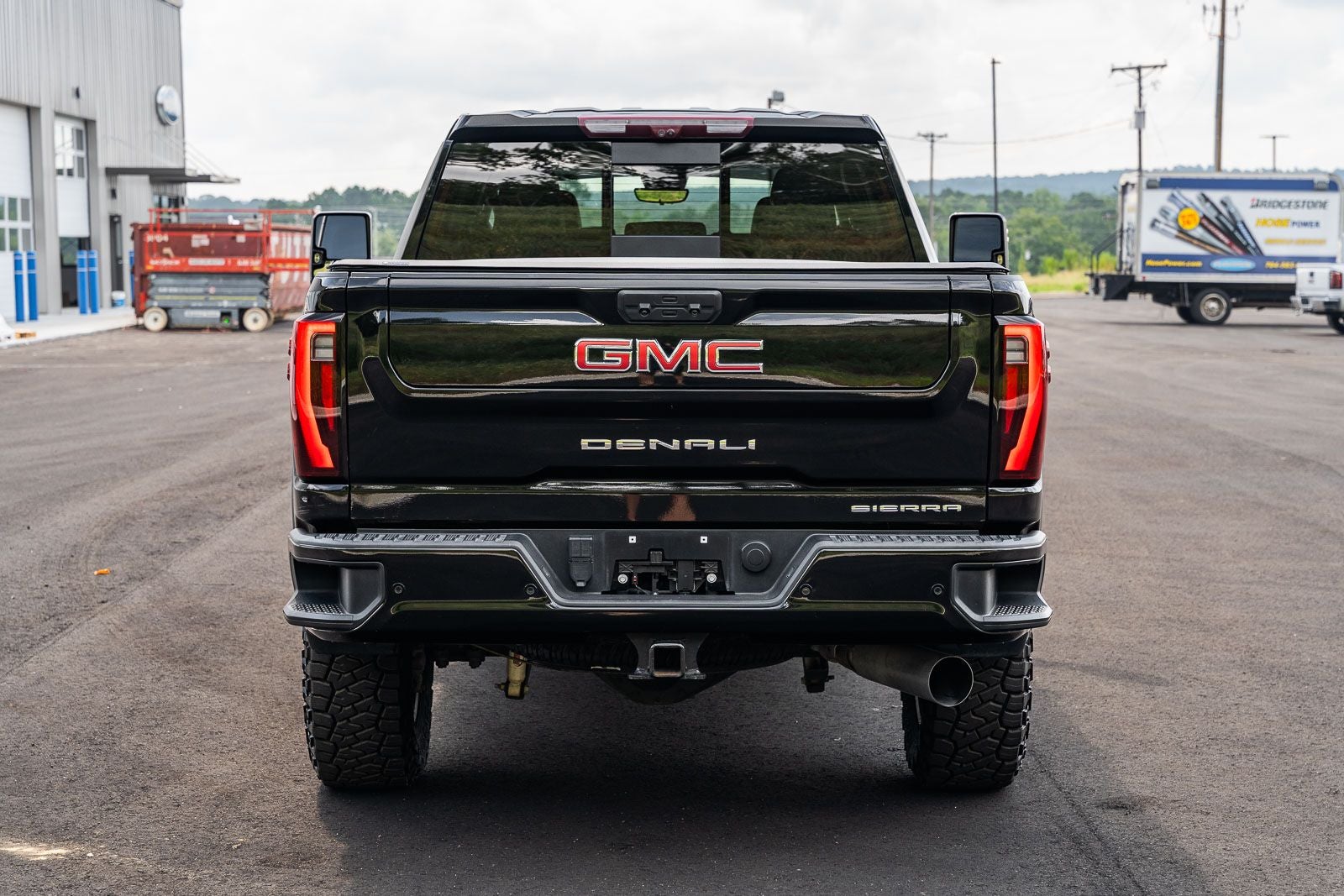 2024 GMC Sierra 2500HD Denali