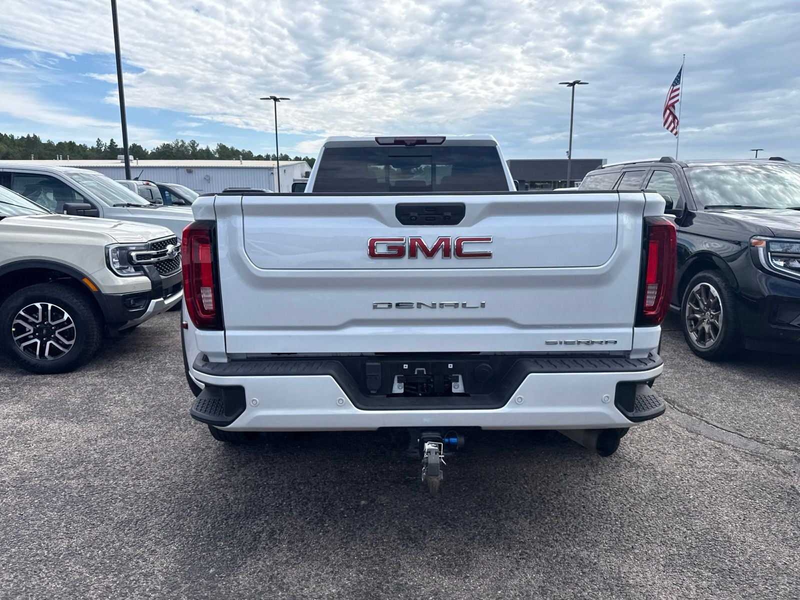2023 GMC Sierra 3500HD Denali