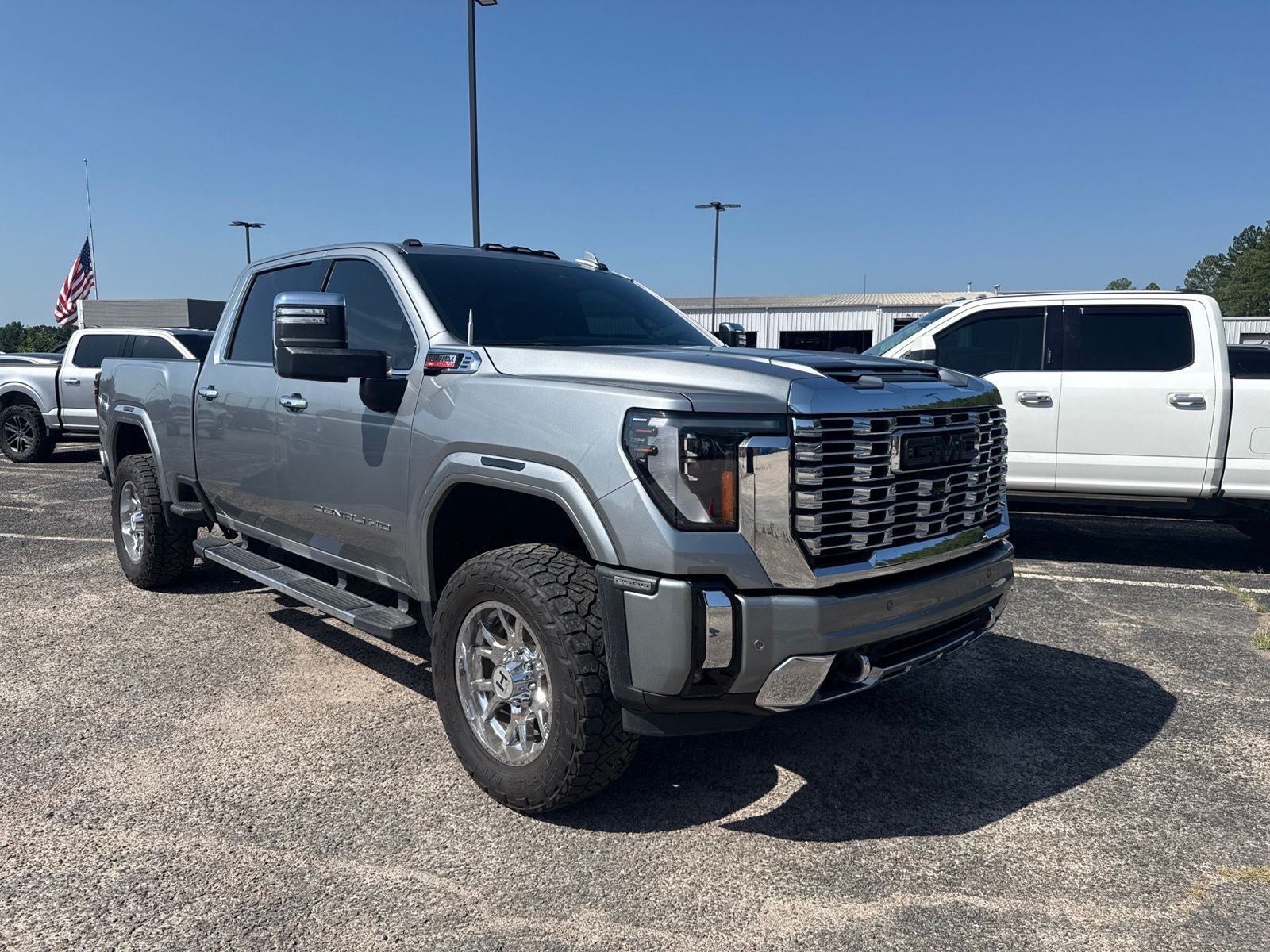 2025 GMC Sierra 2500HD Denali