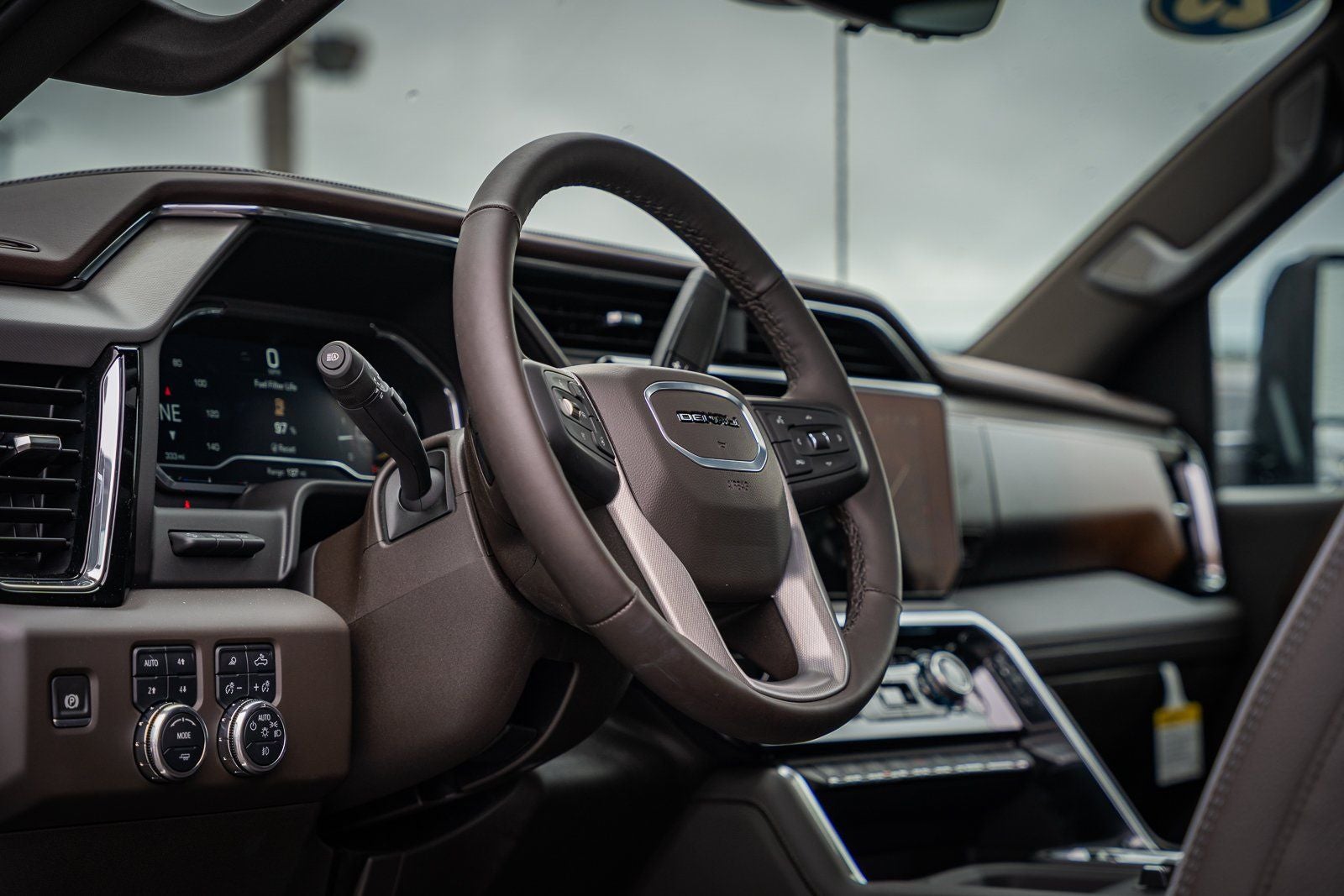 2025 GMC Sierra 3500HD Denali