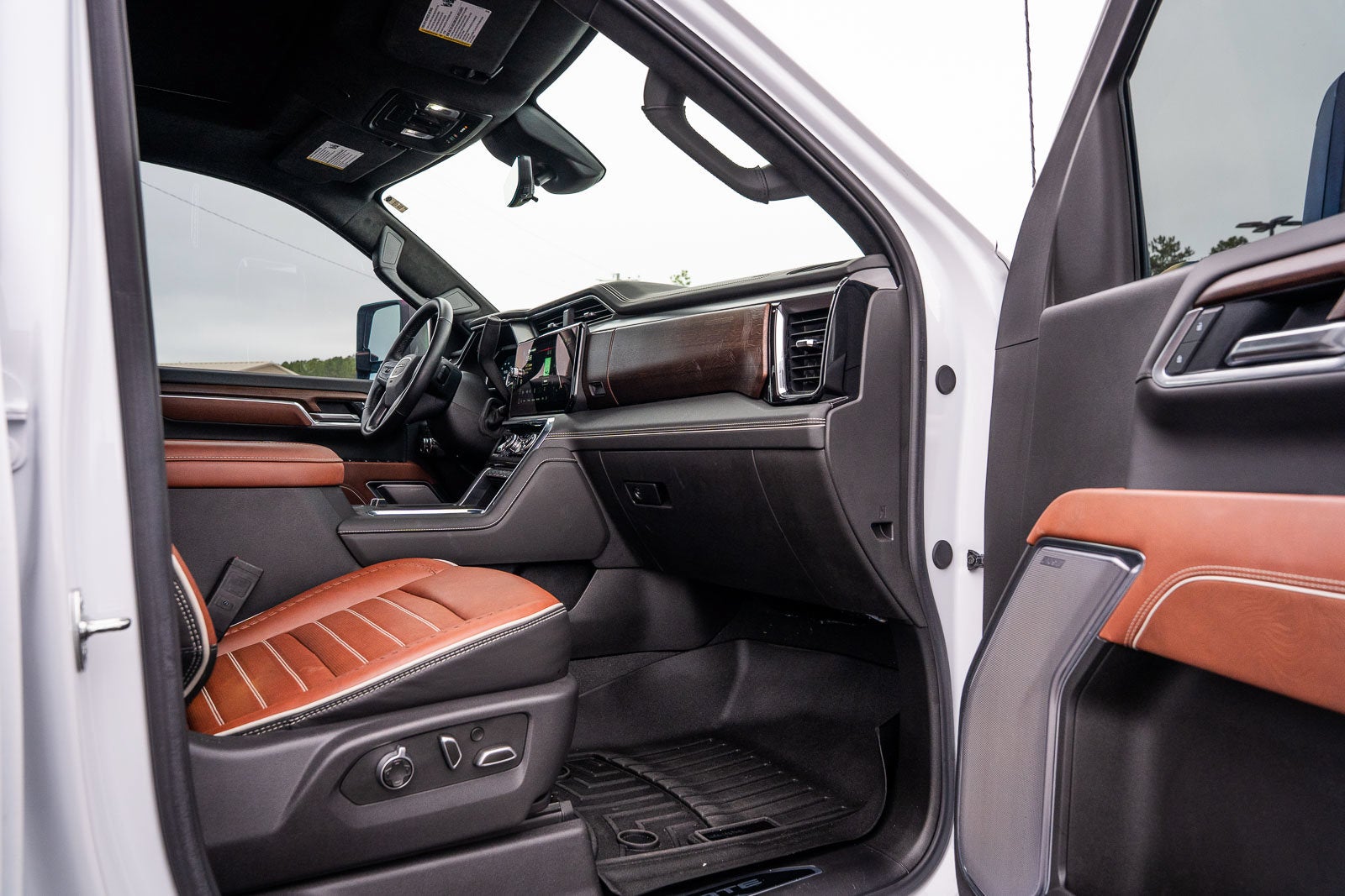 2025 GMC Sierra 2500HD Denali Ultimate