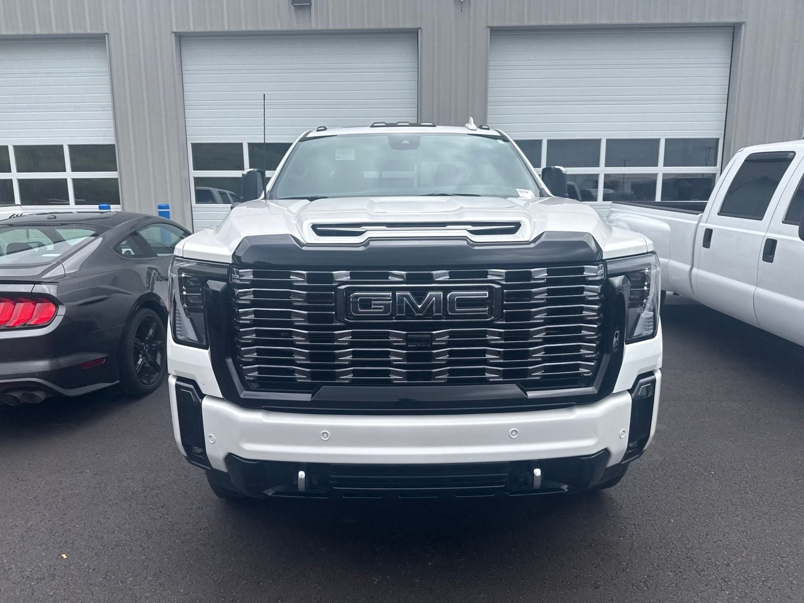 2025 GMC Sierra 2500HD Denali Ultimate