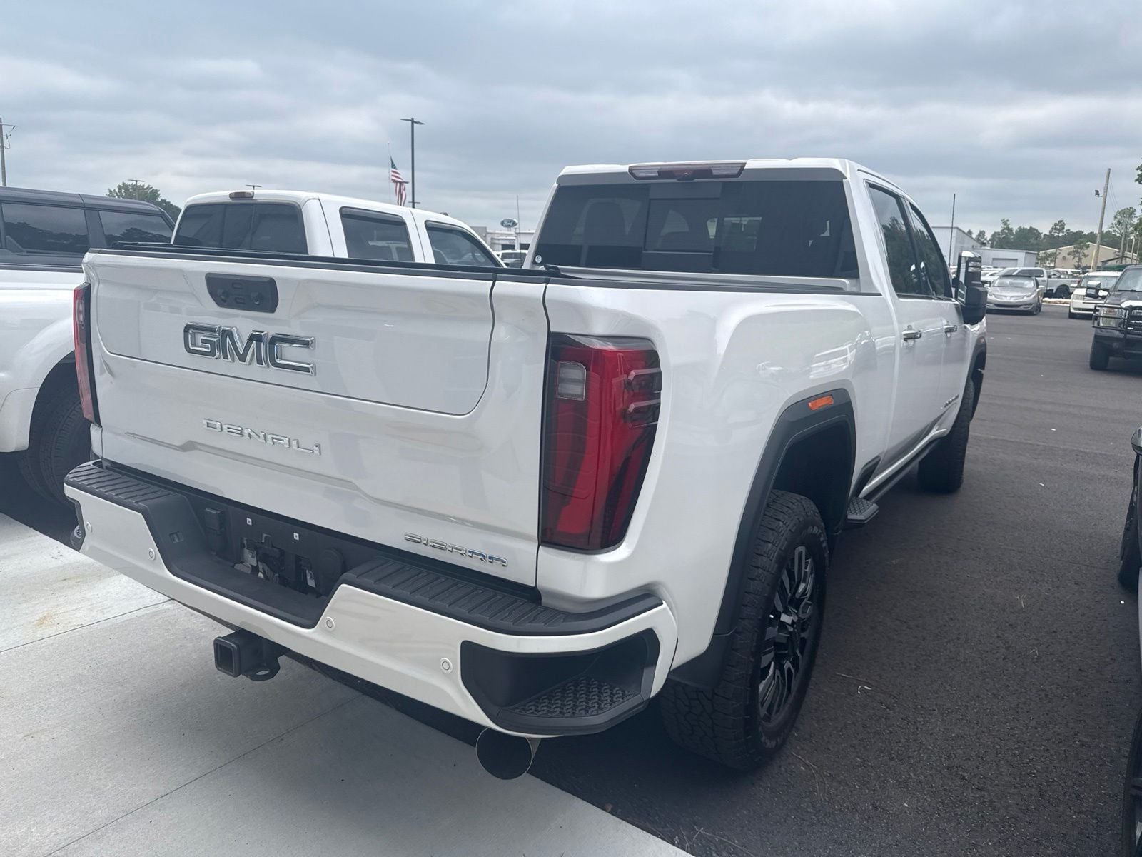 2025 GMC Sierra 2500HD Denali Ultimate
