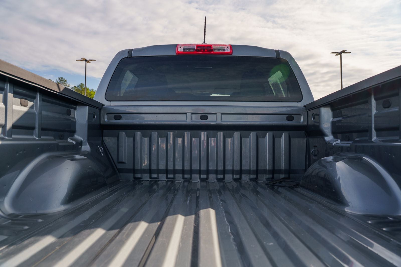 2022 GMC Canyon Elevation Standard