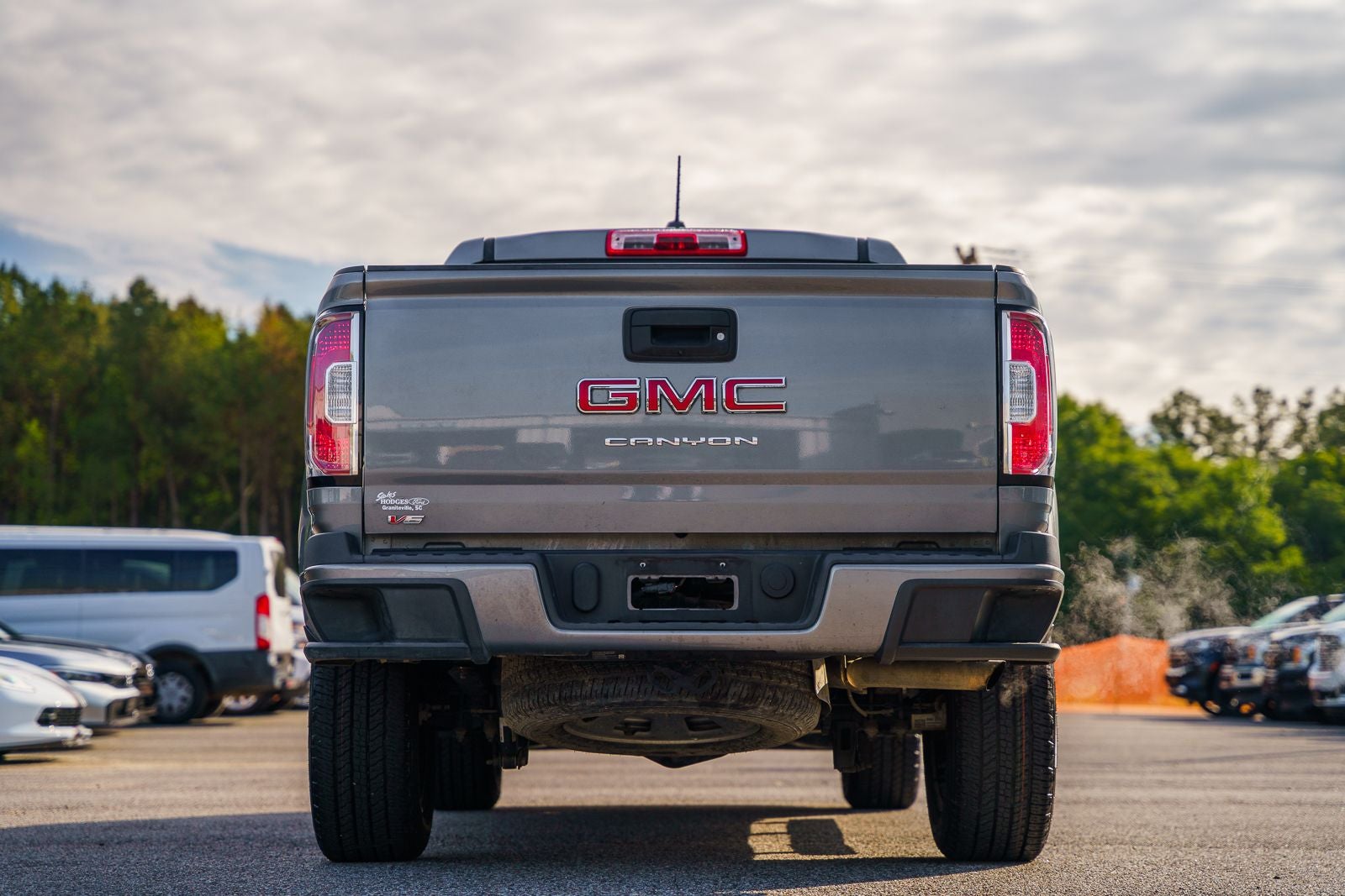 2022 GMC Canyon Elevation Standard