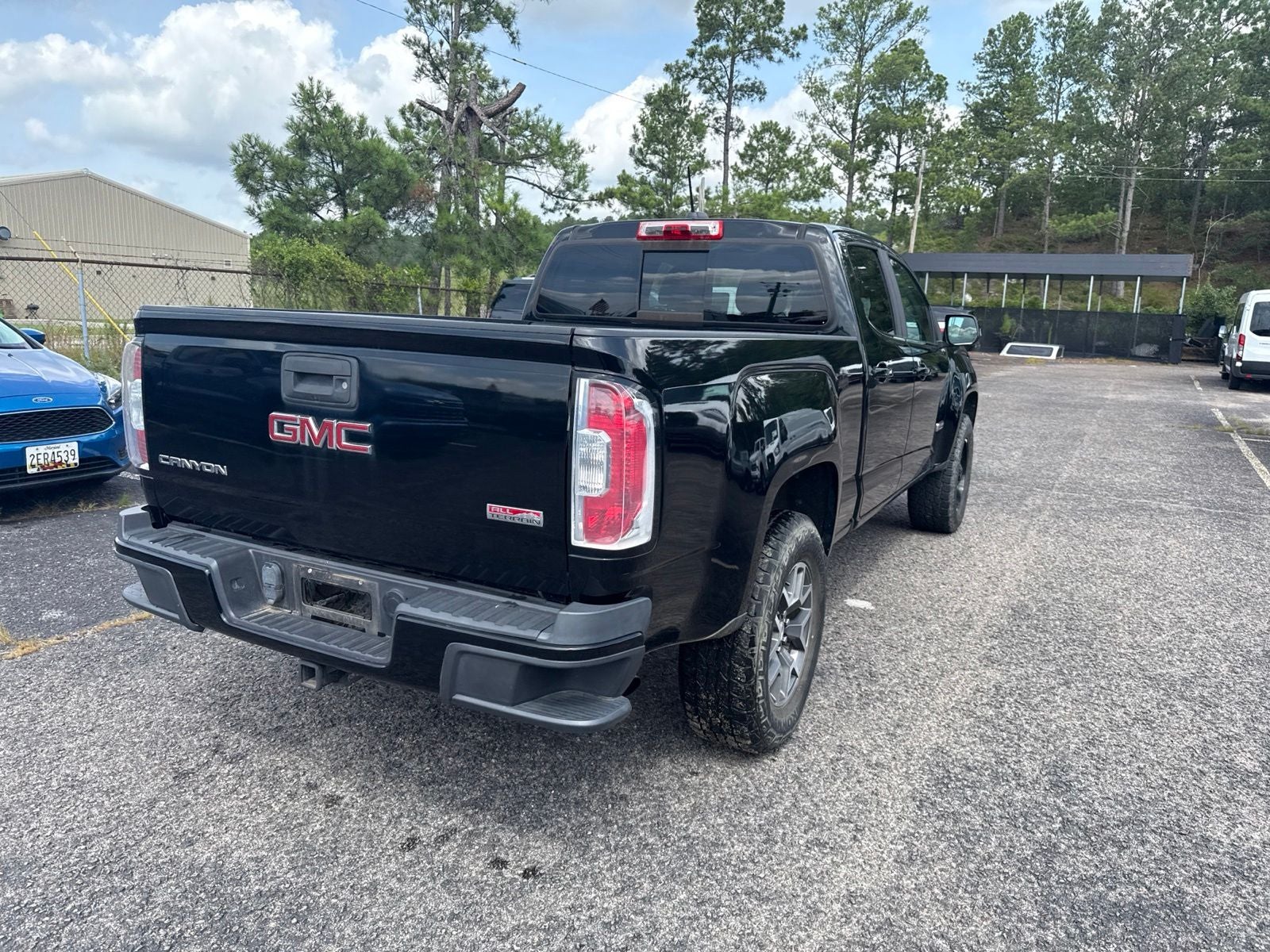 2016 GMC Canyon SLE1