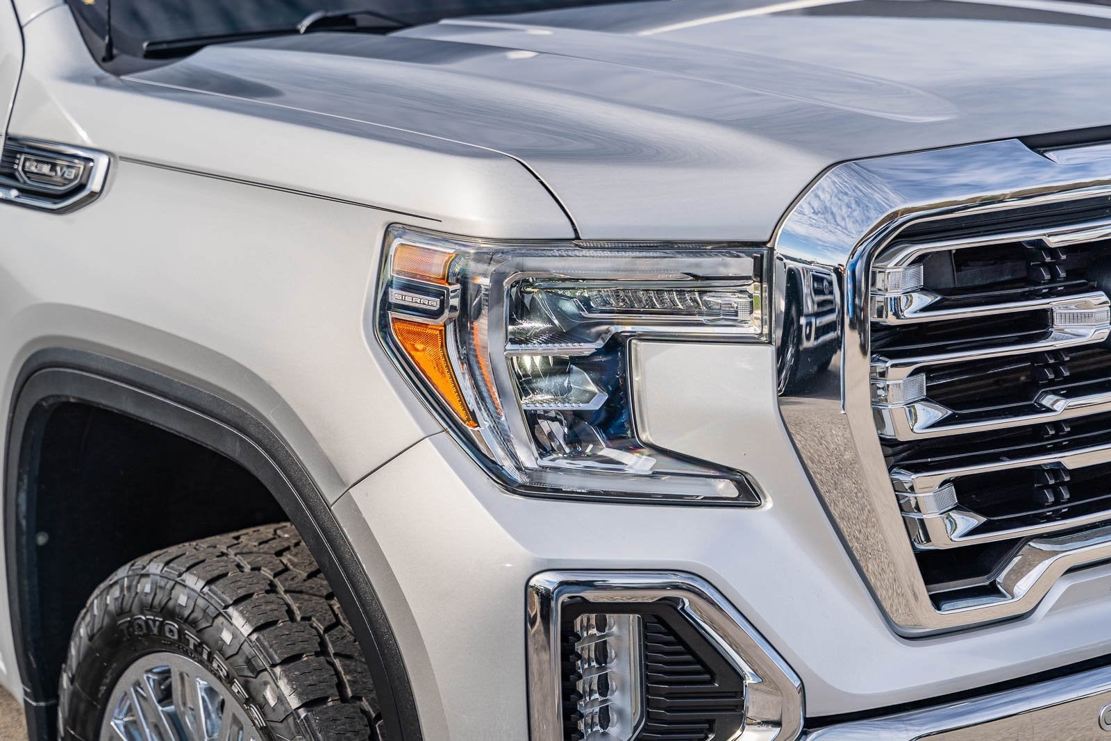 2019 GMC Sierra 1500 SLT