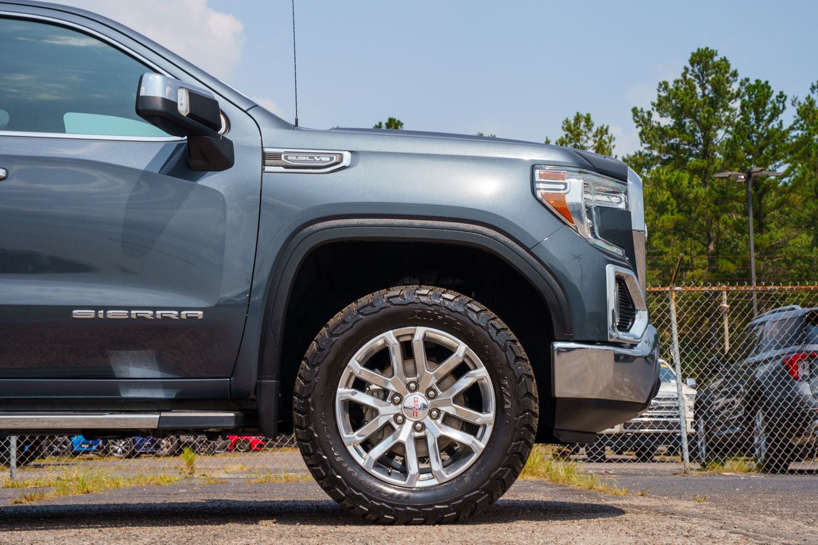 2021 GMC Sierra 1500 SLT