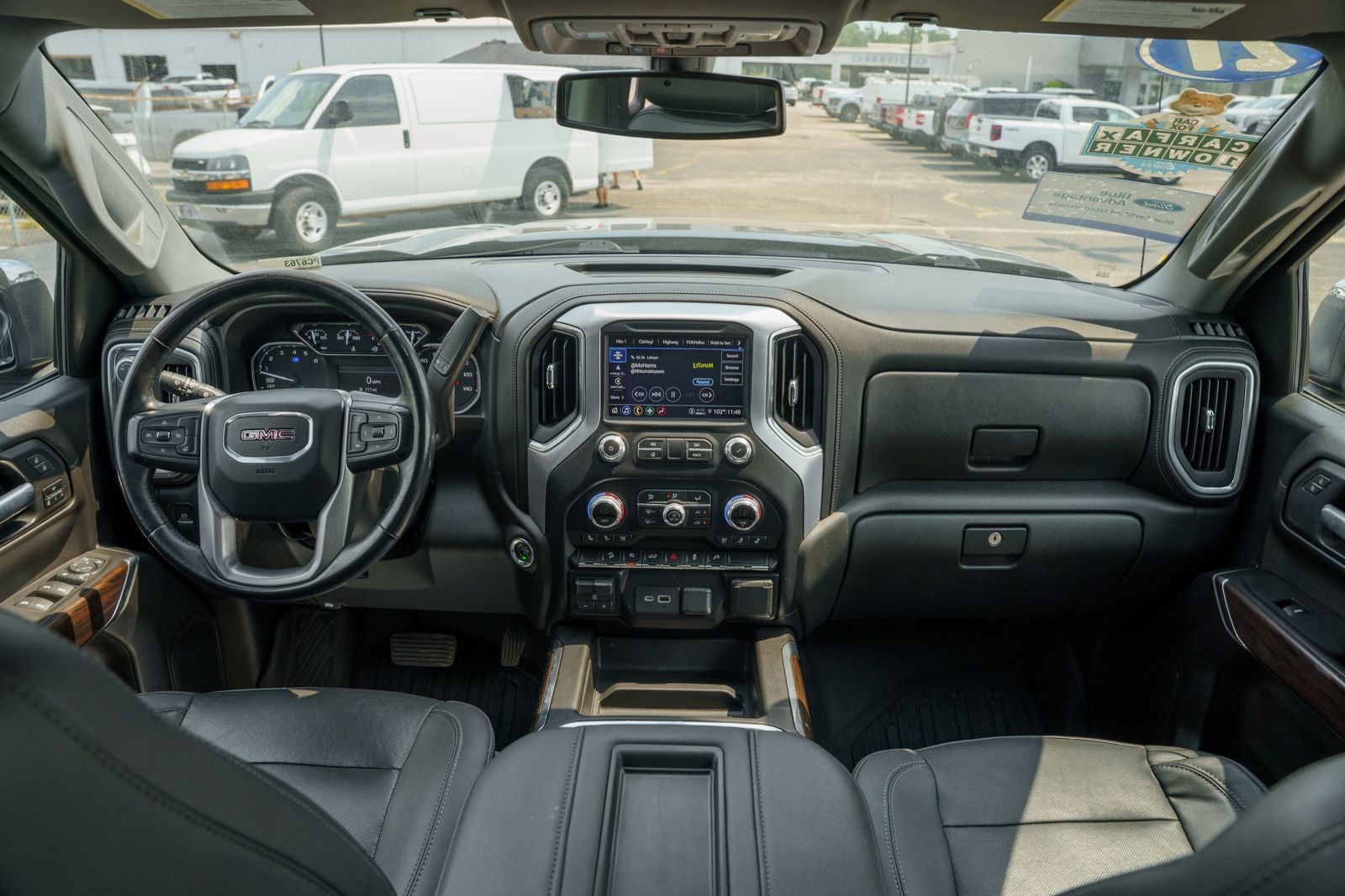 2021 GMC Sierra 1500 SLT
