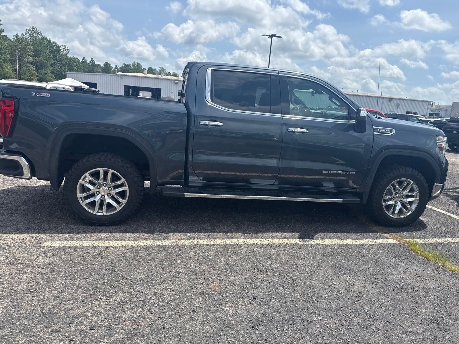 2021 GMC Sierra 1500 SLT