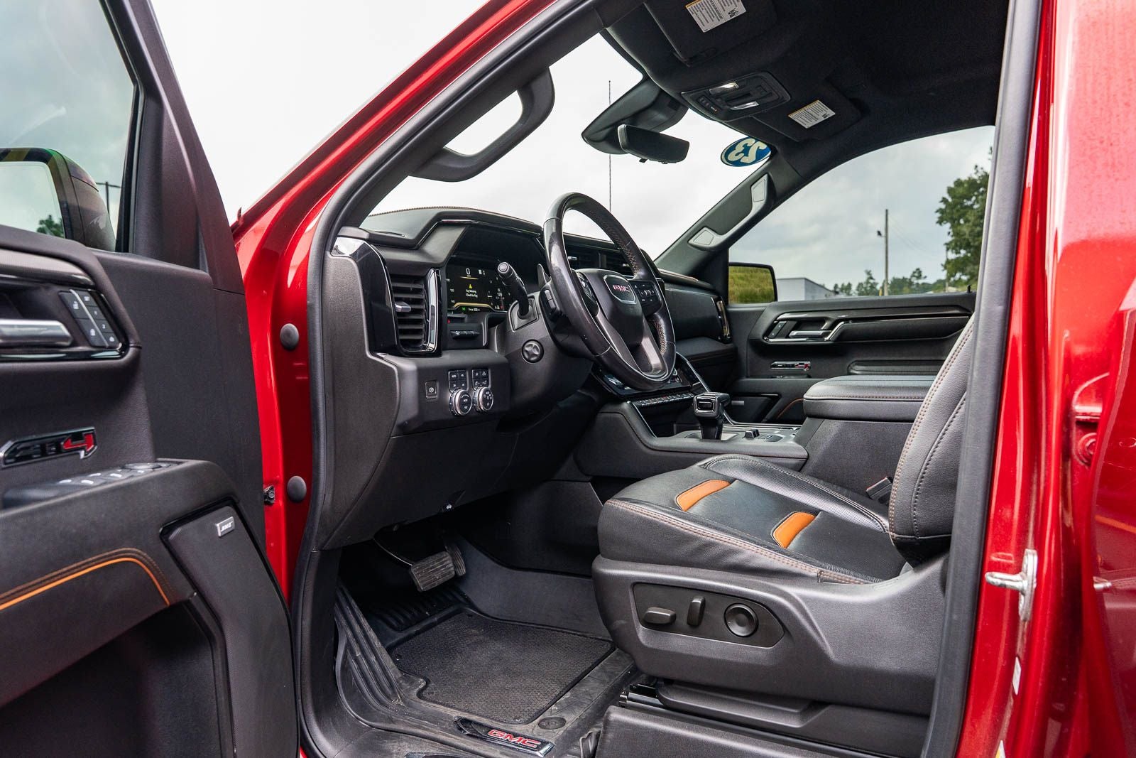 2023 GMC Sierra 1500 AT4