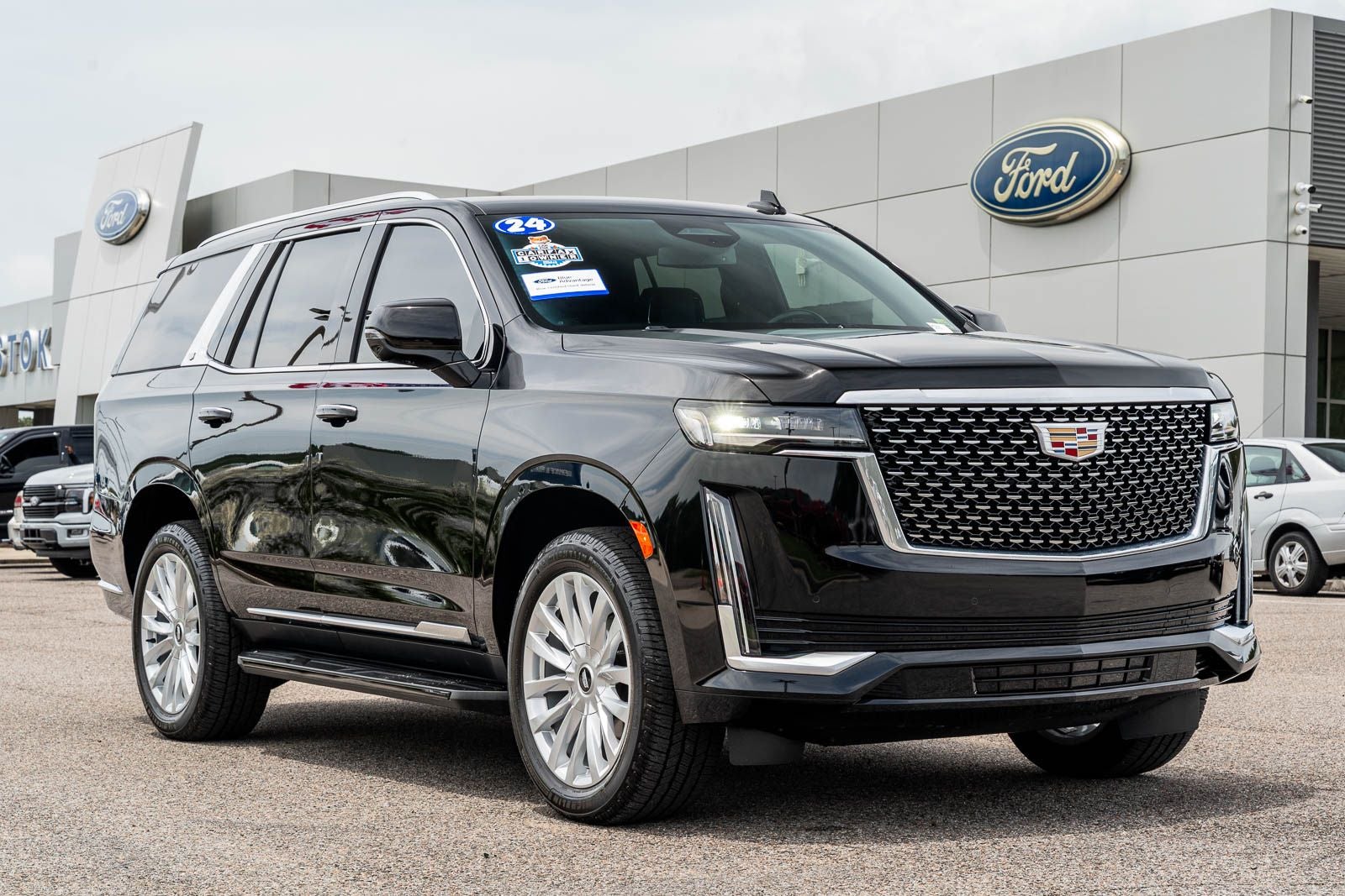 2024 Cadillac Escalade Luxury