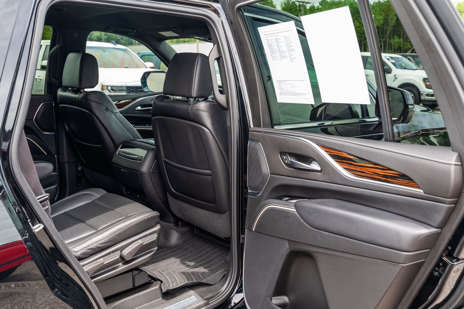 2024 Cadillac Escalade Luxury