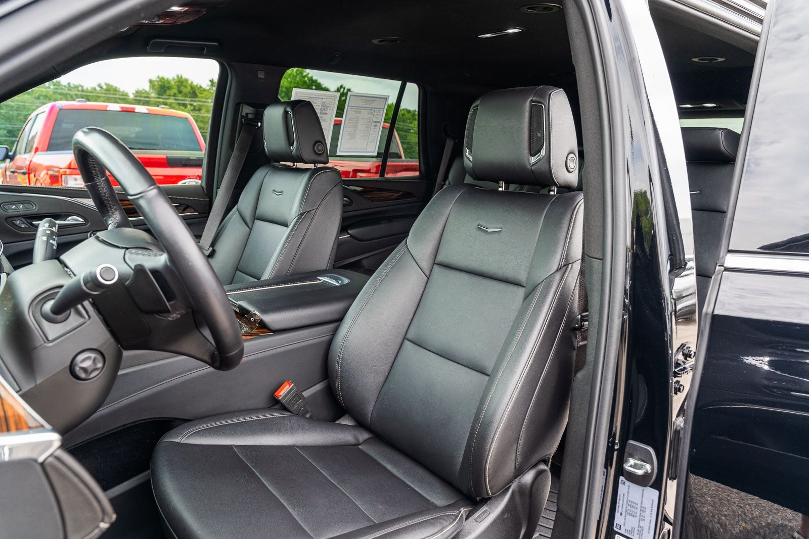 2024 Cadillac Escalade Luxury