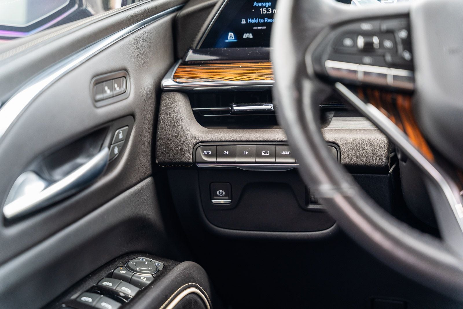 2024 Cadillac Escalade Luxury