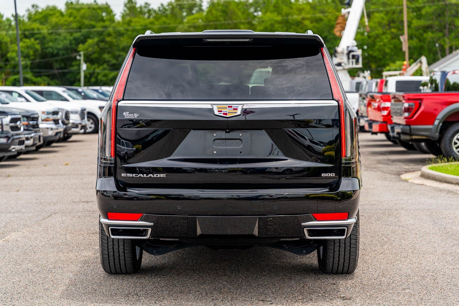 2024 Cadillac Escalade Luxury