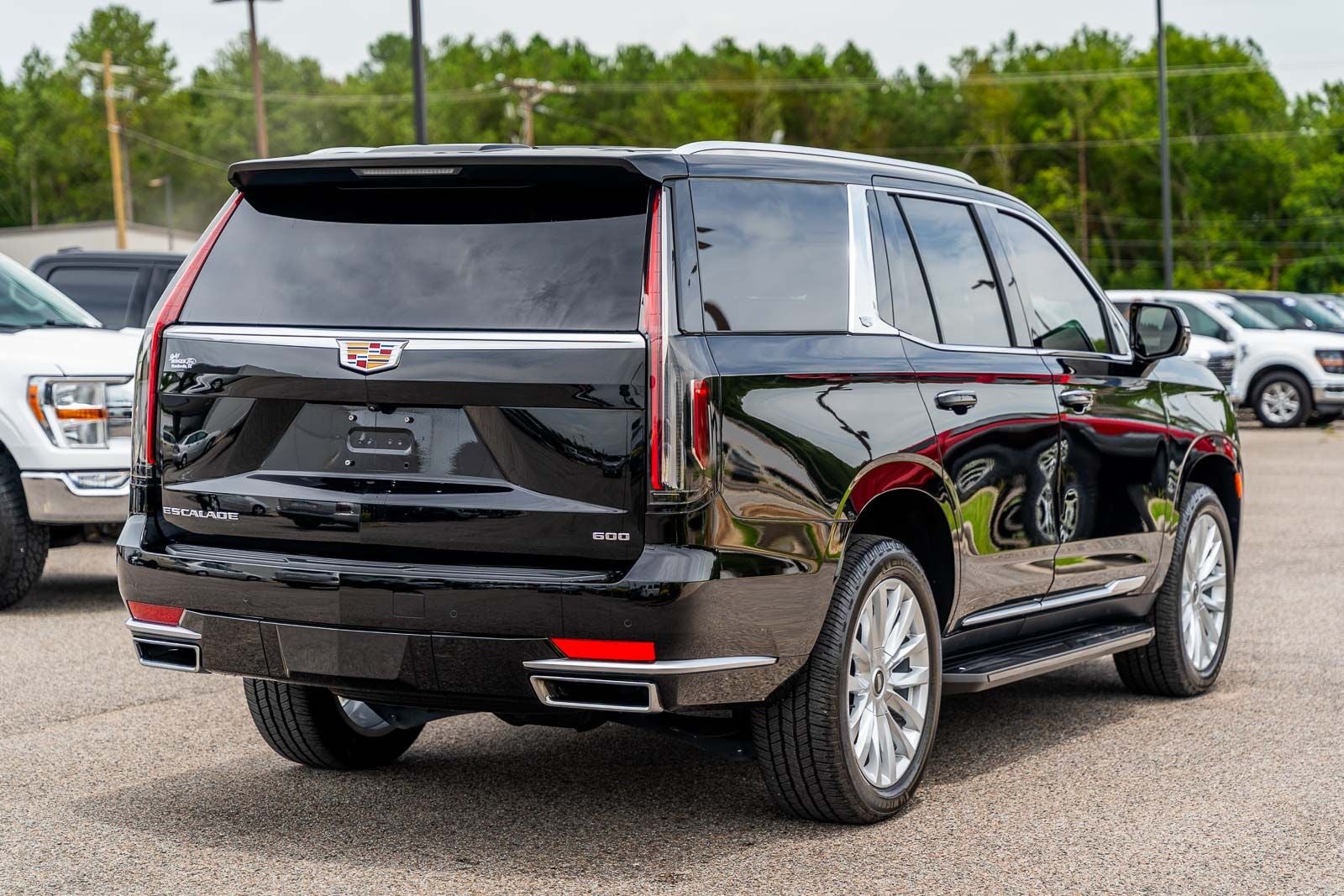 2024 Cadillac Escalade Luxury