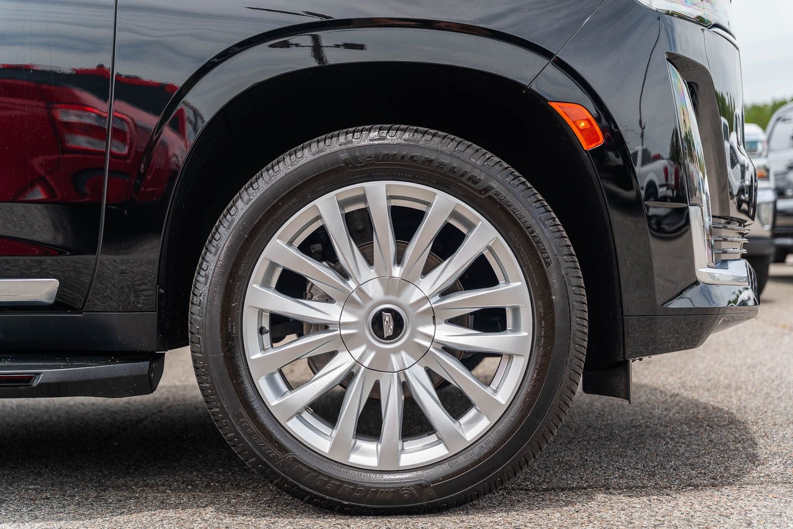 2024 Cadillac Escalade Luxury