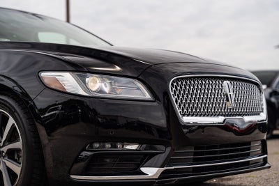 2018 Lincoln Continental Premiere