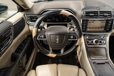 2018 Lincoln Continental Premiere