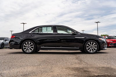 2018 Lincoln Continental Premiere