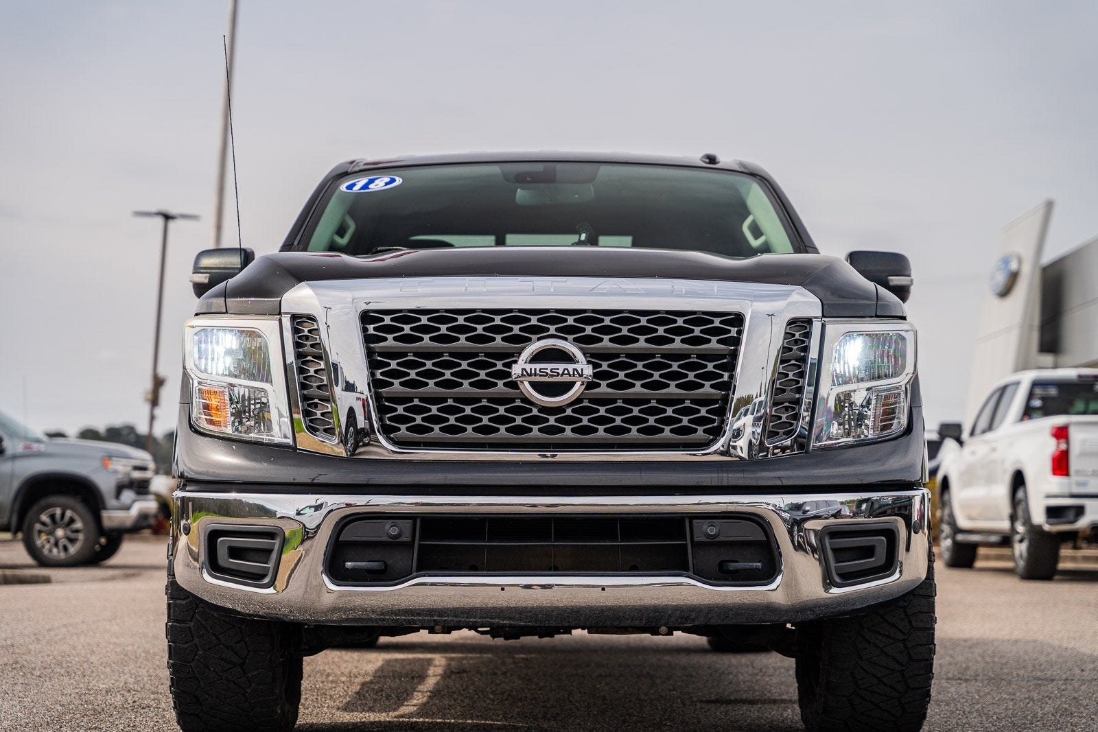 2018 Nissan Titan SV
