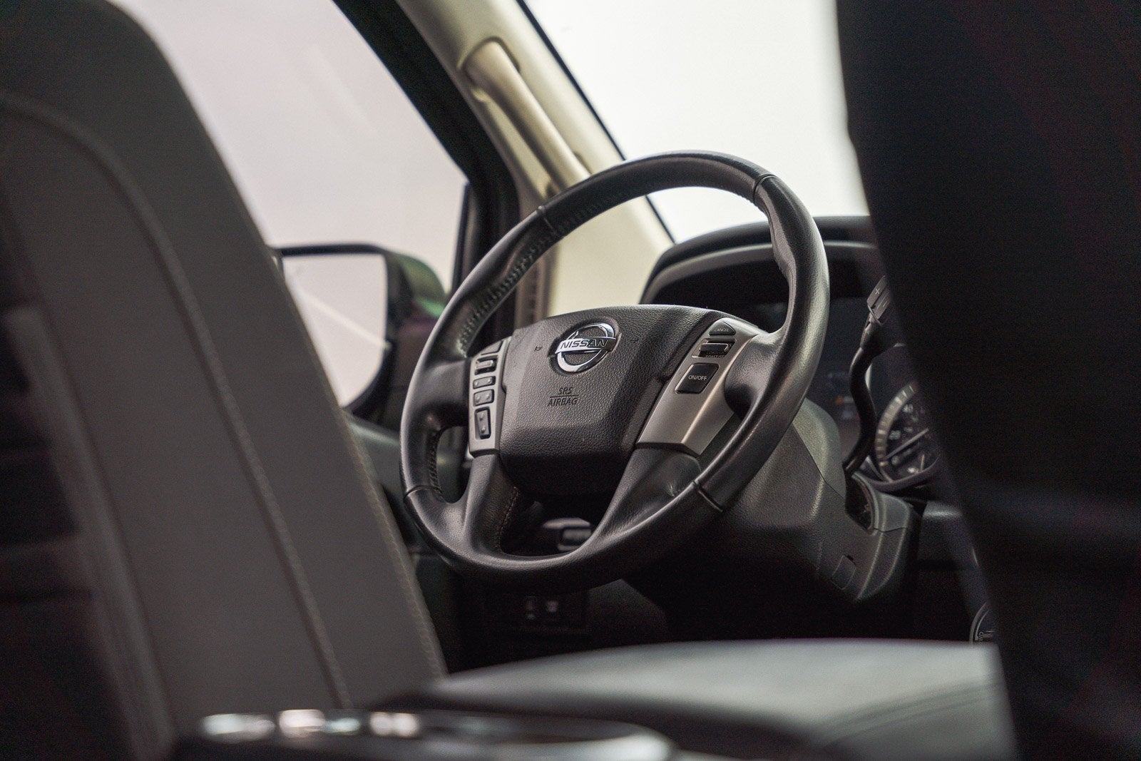 2018 Nissan Titan SV