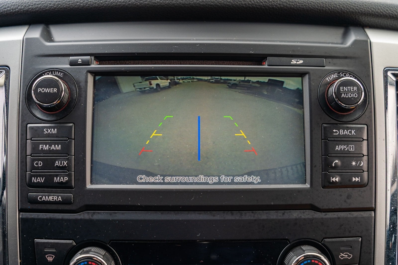 2018 Nissan Titan SV