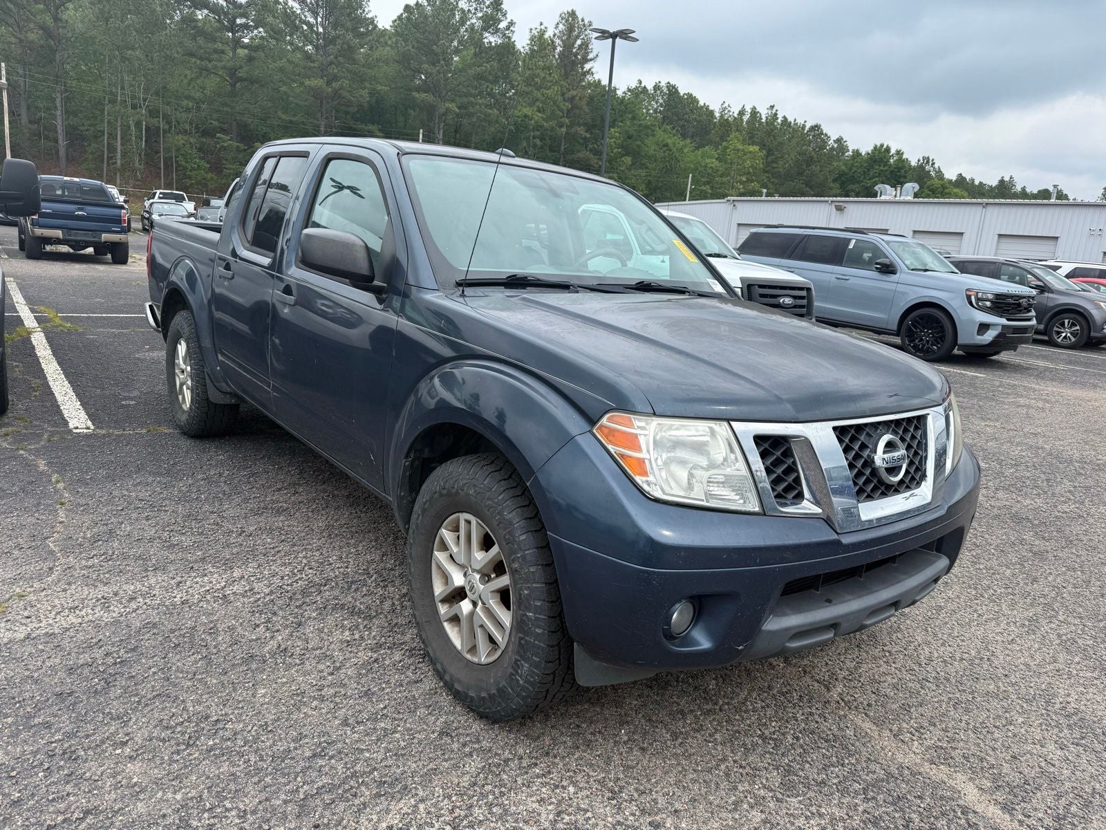 2016 Nissan Frontier SV