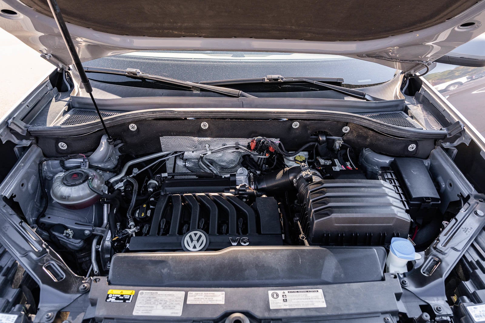 2020 Volkswagen Atlas Cross Sport 3.6L V6 SE w/Technology R-Line 4Motion