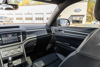 2020 Volkswagen Atlas Cross Sport 3.6L V6 SE w/Technology R-Line 4Motion