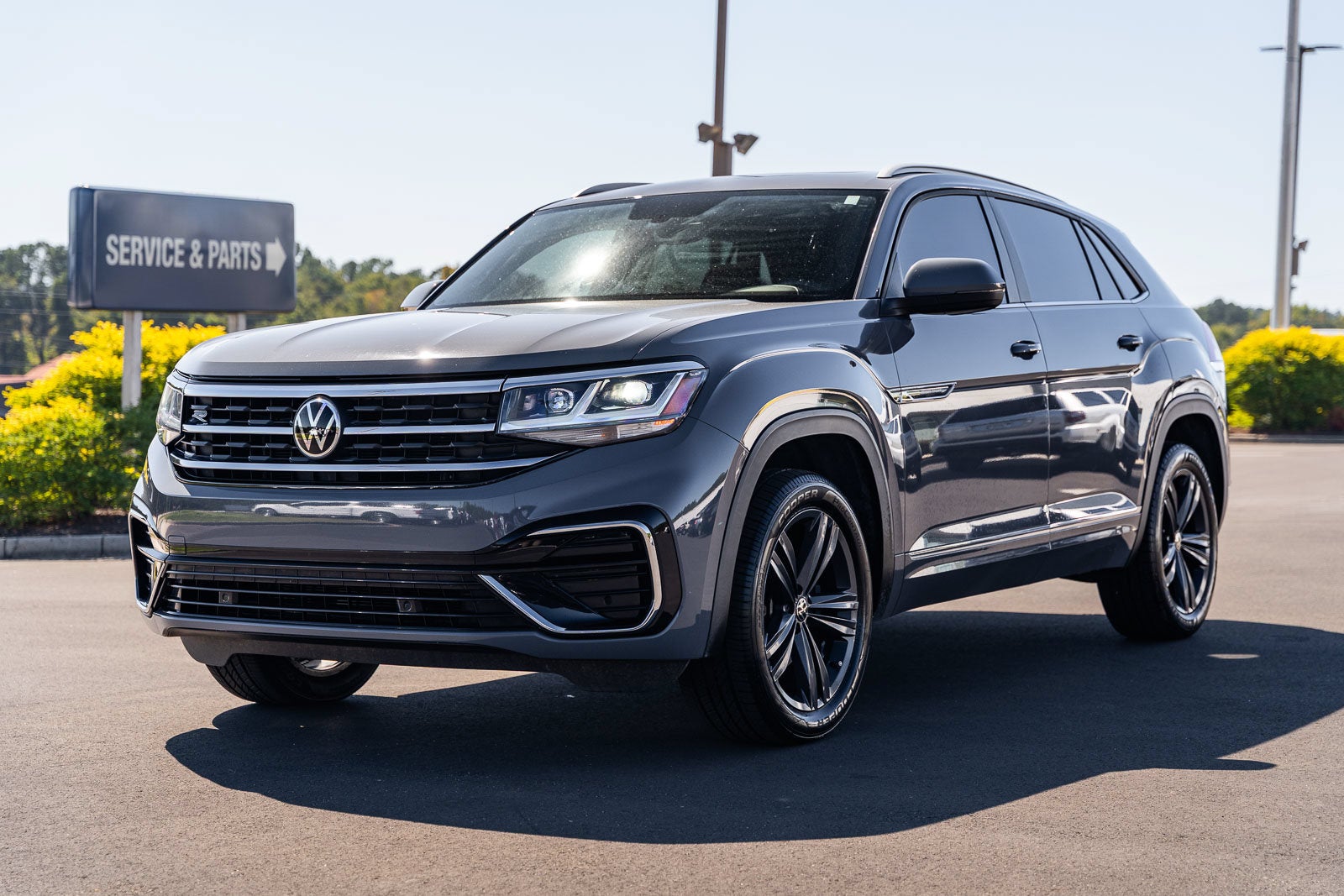 2020 Volkswagen Atlas Cross Sport 3.6L V6 SE w/Technology R-Line 4Motion