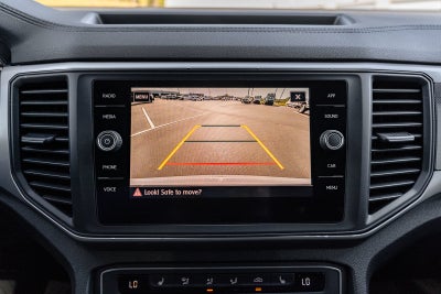 2020 Volkswagen Atlas Cross Sport 3.6L V6 SE w/Technology R-Line 4Motion